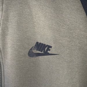 Nike black and olive green sweater